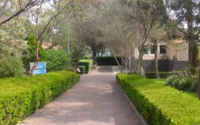 Sendero y jardines del Centro de Educación Ambiental Acuexcomátl, en una fotografía de archivo de 2015.