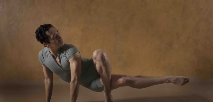 Intérprete del Festival Cuerpo al Descubierto en una imagen promocional de danza contemporánea