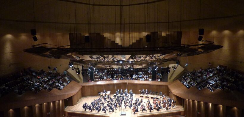 Orquesta Filarmónica de la UNAM durante un concierto