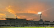 Cancha y gradas del Estadio Olímpico Universitario, fotografía de archivo de 2025, no del clásico de americano de 2026.
